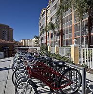 Luxury Resort Minutes from Disney