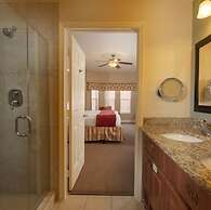 Luxury Resort Minutes from Disney