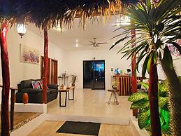 Mayan Majesty Boutique Hotel