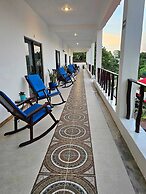 Mayan Majesty Boutique Hotel