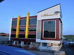 The Tamarind Tree Hotel and Restaurant