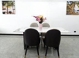 Golden Seagulls Hotel