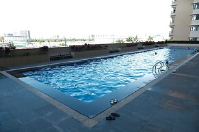 Golden Seagulls Hotel