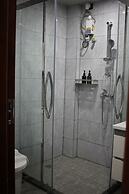 Golden Seagulls Hotel