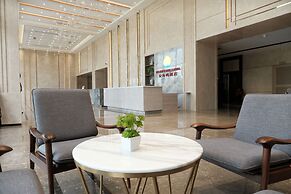 Golden Seagulls Hotel