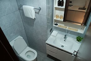 Golden Seagulls Hotel