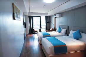 Golden Seagulls Hotel