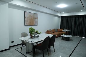 Golden Seagulls Hotel