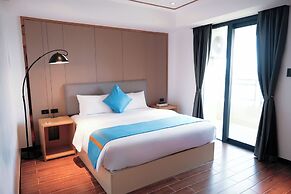 Golden Seagulls Hotel