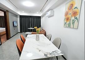 Golden Seagulls Hotel