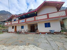 Goroomgo Buransh home stay Rishikesh