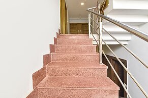 Fabhotel Rush Imperial