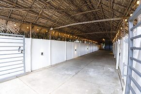 Fabhotel Bella Vagues