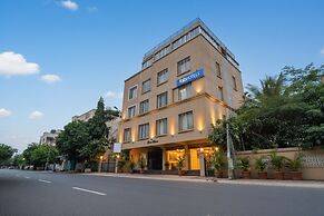 Fabhotel Shree Haree Residency