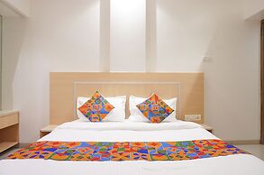 Fabhotel Shree Haree Residency