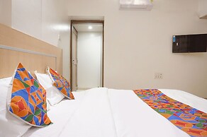Fabhotel Shree Haree Residency