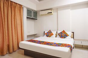 Fabhotel Shree Haree Residency