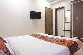 Fabhotel Shree Haree Residency