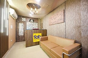 Fabhotel The Grand Palace