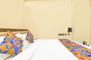 Fabhotel Pearl Square