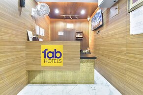 Fabhotel Pearl Square