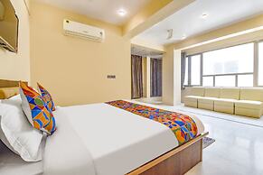 Fabhotel Pearl Square