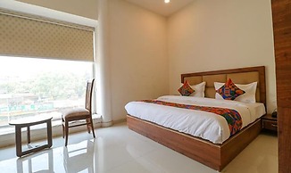 Fabhotel Prime Parisar