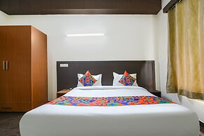 Fabhotel Silver Tree