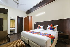 Fabhotel Silver Tree