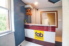 Fabhotel Dream Inn
