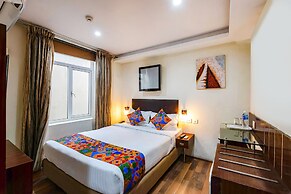 Fabhotel Lailas County