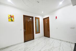 Fabhotel Wonderland Studio Rooms