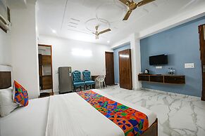 Fabhotel Wonderland Studio Rooms