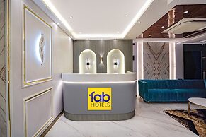 Fabhotel Well Back