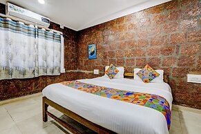 Fabhotel Arya'S Hyderabad Resort