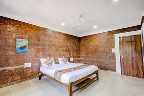 Fabhotel Arya'S Hyderabad Resort