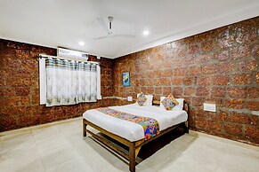 Fabhotel Arya'S Hyderabad Resort