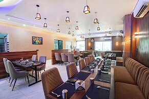 Fabhotel The Vrindavan Inn