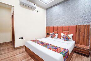 Fabhotel The Vrindavan Inn