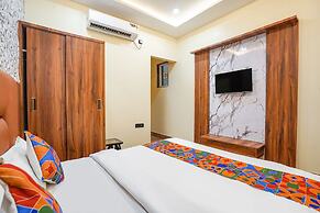 Fabhotel The Vrindavan Inn
