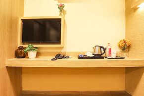 Fabhotel Nestlay Rooms High Court