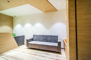 Fabhotel Prime Adhirath Grand