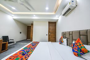 Fabhotel The Grand Velvet