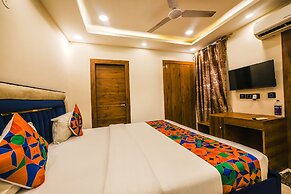 Fabhotel The Grand Velvet