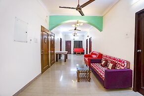 Fabhotel Home Tree Service Apartment T Nagar