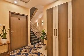 Fabhotel Ls Grand