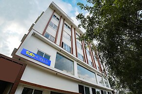 FabHotel 7 Hills
