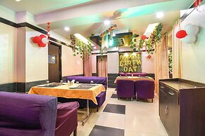 Fabhotel Raj Matrya Inn