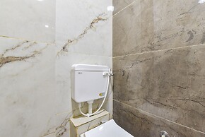 Fabexpress Anandam Palace Guest House