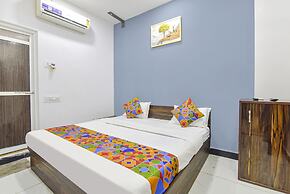 Fabexpress Anandam Palace Guest House
